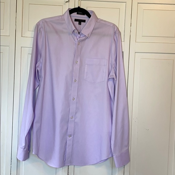 ⭐️3/$15 Banana Republic Slim Fit Lavender Shirt